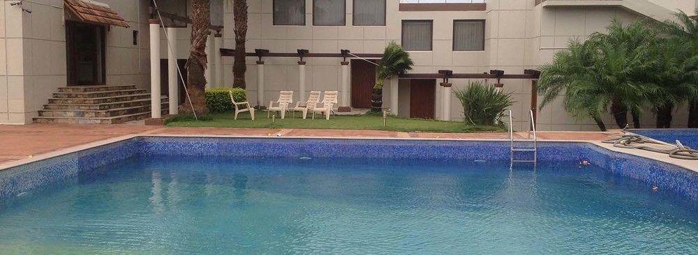 Cotton County Club And Resort Хубли Экстерьер фото